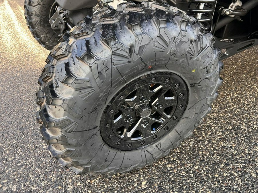 2026 Can-Am Maverick X3 MAX X Ds Turbo RR Triple Black_7.6 In.