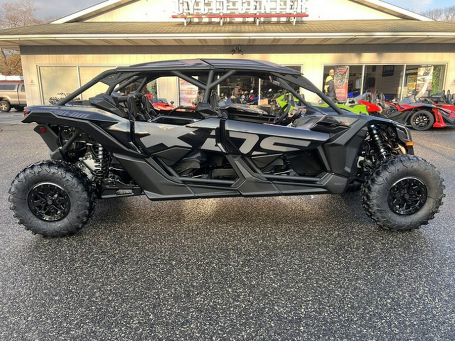 2026 Can-Am Maverick X3 MAX X Ds Turbo RR Triple Black_7.6 In.