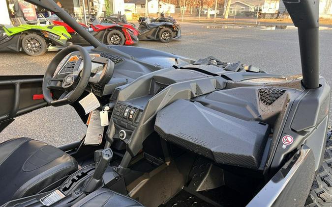 2026 Can-Am Maverick X3 MAX X Ds Turbo RR Triple Black_7.6 In.