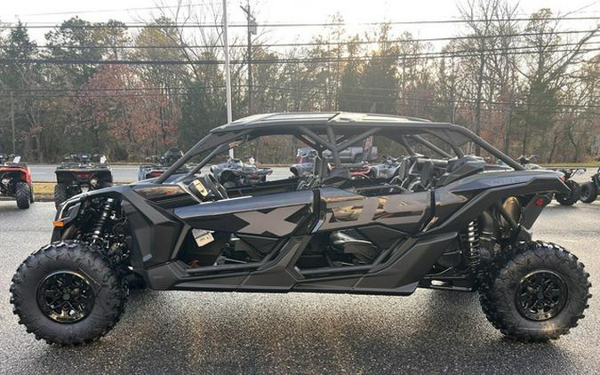 2026 Can-Am Maverick X3 MAX X Ds Turbo RR Triple Black_7.6 In.