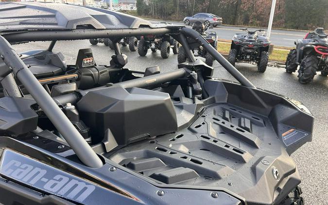 2026 Can-Am Maverick X3 MAX X Ds Turbo RR Triple Black_7.6 In.