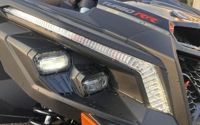 2026 Can-Am Maverick X3 MAX X Ds Turbo RR Triple Black_7.6 In.