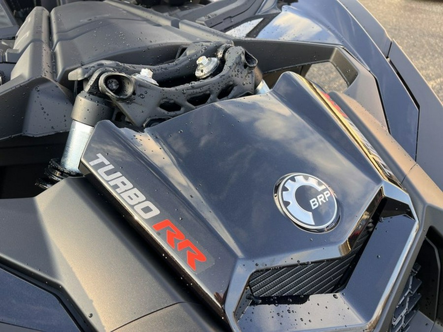 2026 Can-Am Maverick X3 MAX X Ds Turbo RR Triple Black_7.6 In.