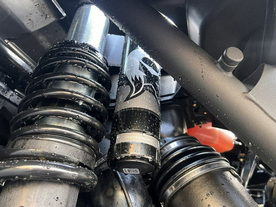 2026 Can-Am Maverick X3 MAX X Ds Turbo RR Triple Black_7.6 In.