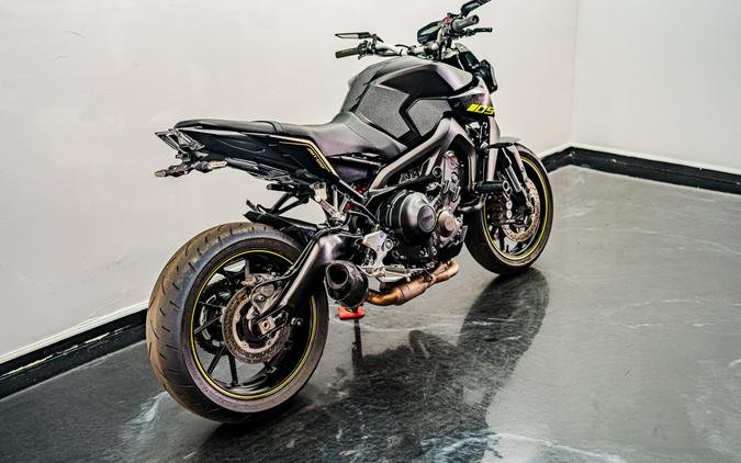 2017 Yamaha Motor Corp., USA FZ-09