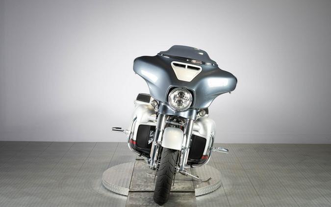 2019 Harley-Davidson CVO Street Glide FLHXSE