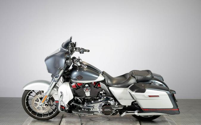 2019 Harley-Davidson CVO Street Glide FLHXSE