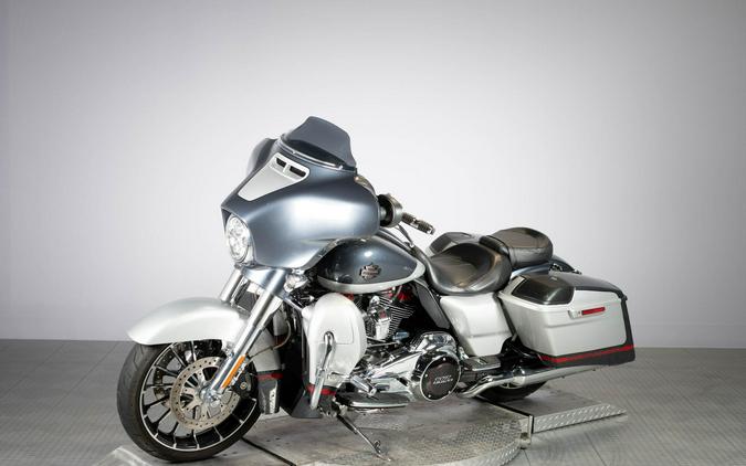 2019 Harley-Davidson CVO Street Glide FLHXSE