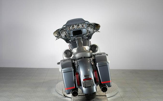 2019 Harley-Davidson CVO Street Glide FLHXSE