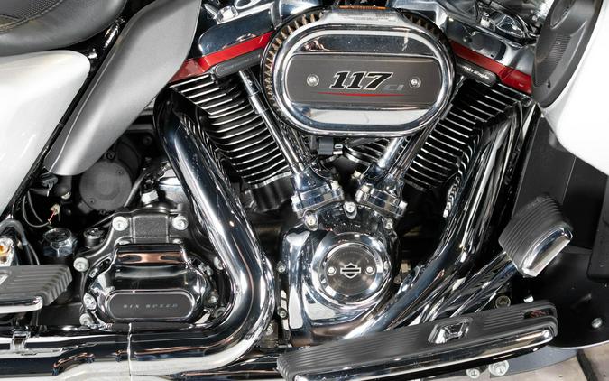 2019 Harley-Davidson CVO Street Glide FLHXSE