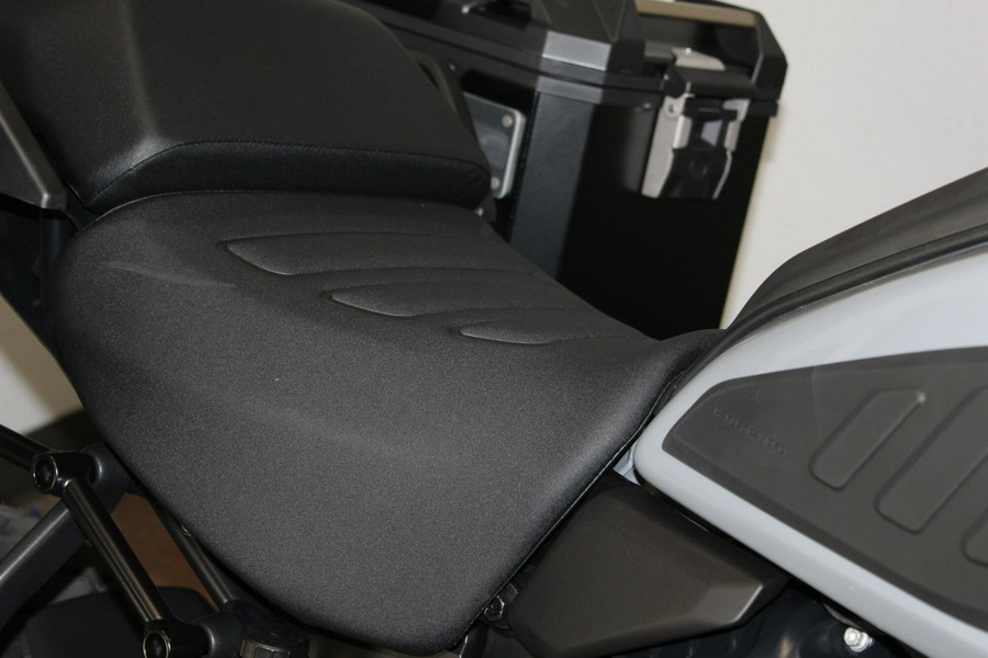 2026 Harley-Davidson® Pan America 1250 Limited Dark Billiard Gray