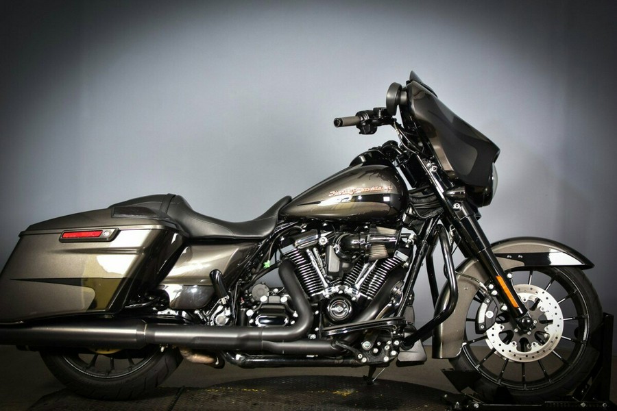 2019 Harley-Davidson Street Glide Special