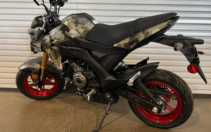 2025 Kawasaki Z125 PRO Cypher Camo Beige