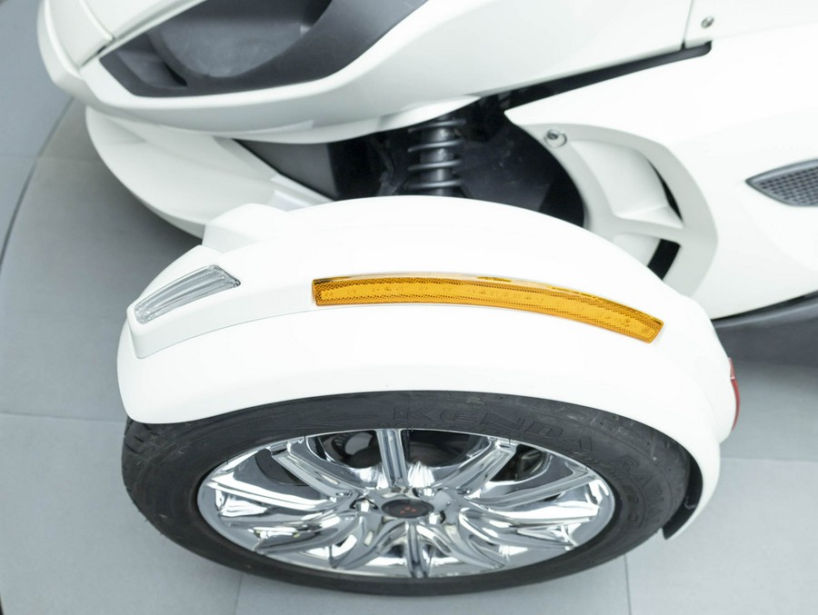 2013 CAN-AM SPYDER ST LIMITED TRIKE W/ABS