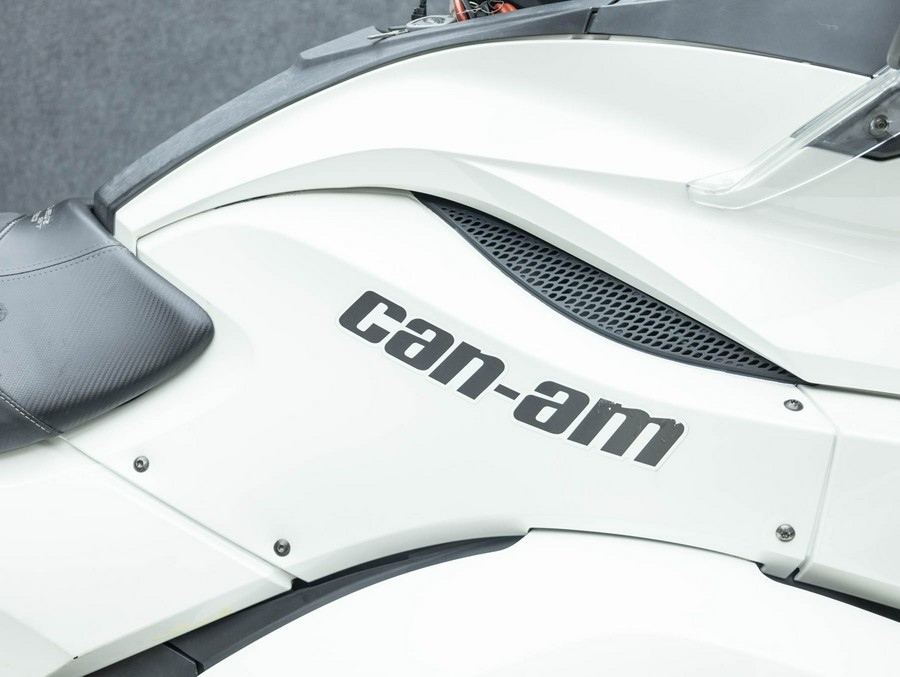 2013 CAN-AM SPYDER ST LIMITED TRIKE W/ABS