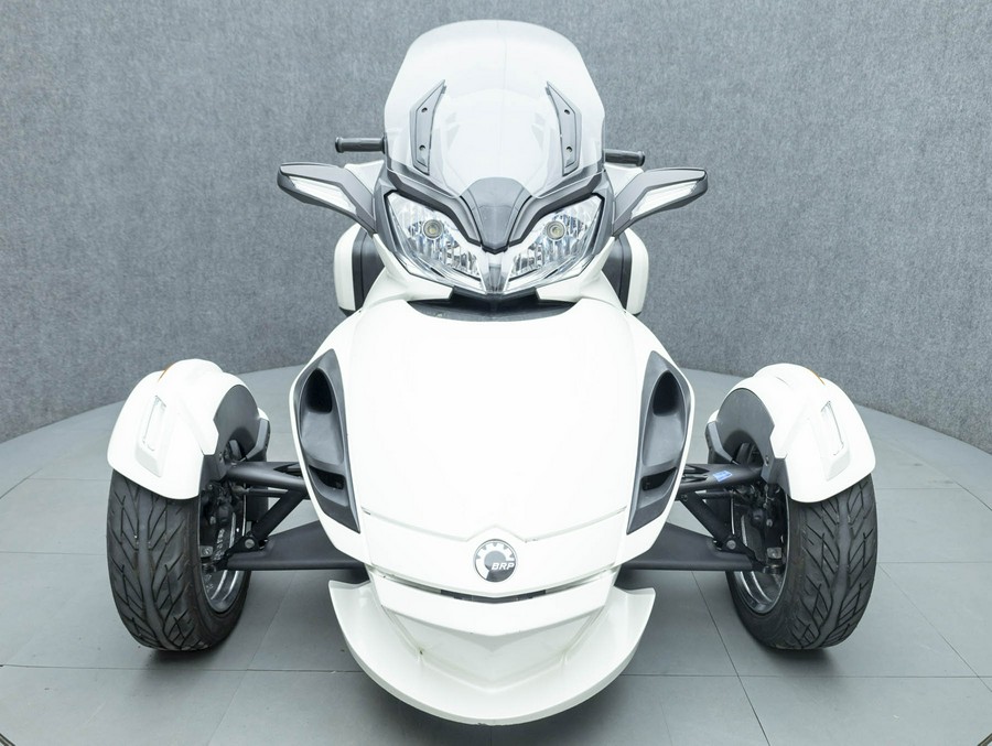 2013 CAN-AM SPYDER ST LIMITED TRIKE W/ABS