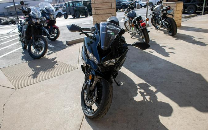 2025 KAWASAKI NINJA ZX4R ABS