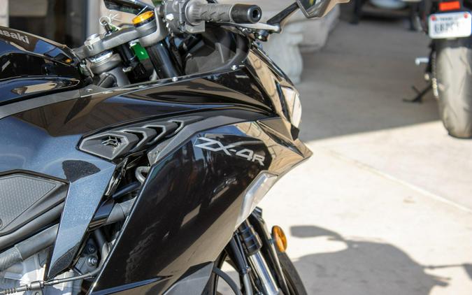 2025 KAWASAKI NINJA ZX4R ABS