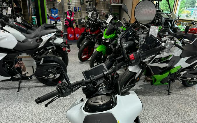 2024 Husqvarna Vitpilen 401