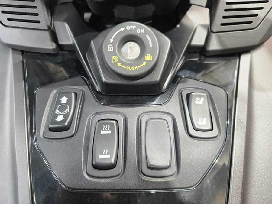 2024 Can-Am Spyder RT Limited Dark Wheels