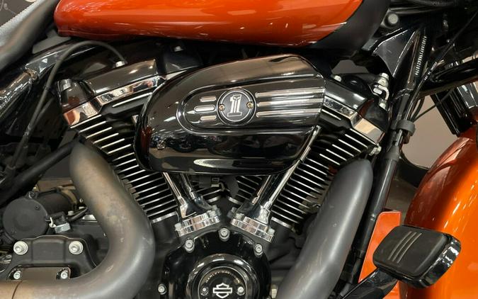 FLHXS 2019 Street Glide® Special