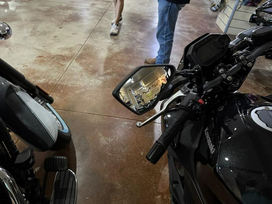 2025 Kawasaki Z500 ABS