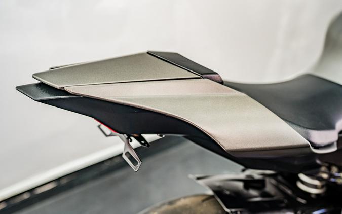 2015 Yamaha Motor Corp., USA YZF-R1