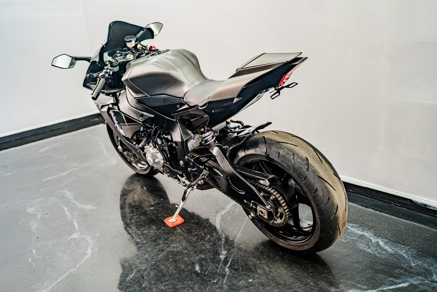 2015 Yamaha Motor Corp., USA YZF-R1