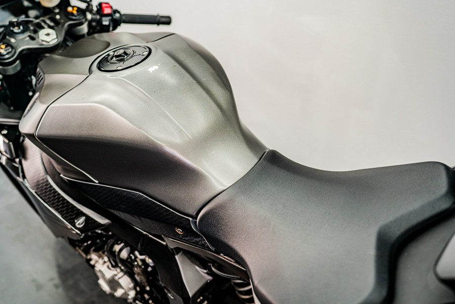 2015 Yamaha Motor Corp., USA YZF-R1