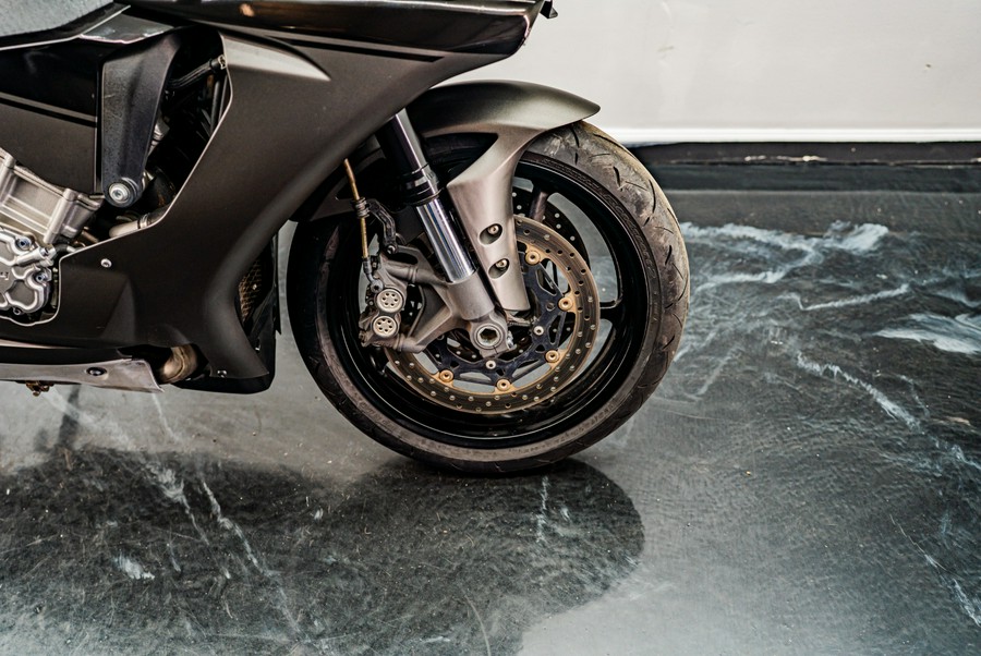 2015 Yamaha Motor Corp., USA YZF-R1