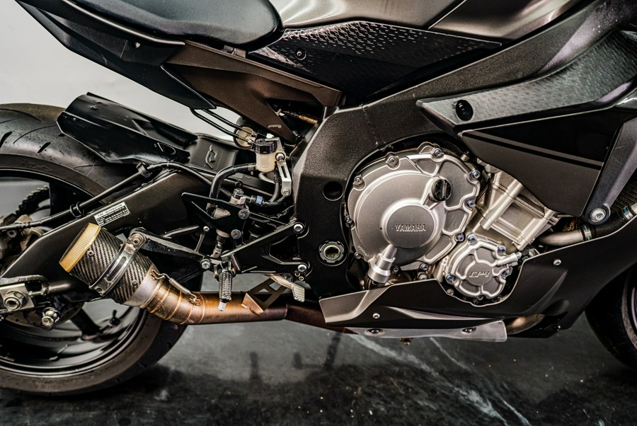 2015 Yamaha Motor Corp., USA YZF-R1
