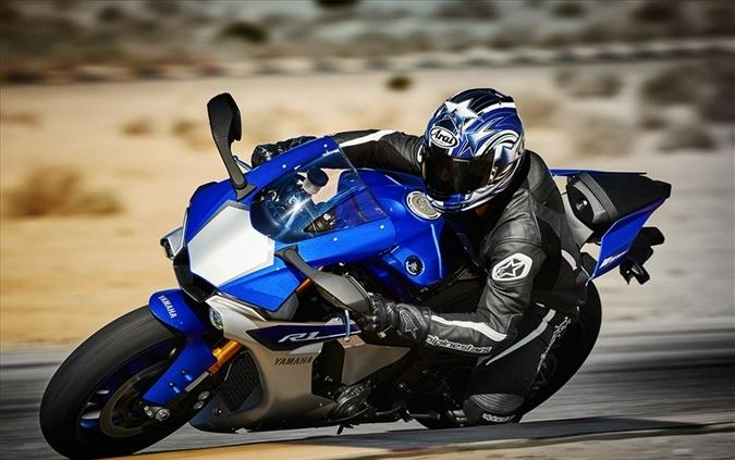 2015 Yamaha Motor Corp., USA YZF-R1