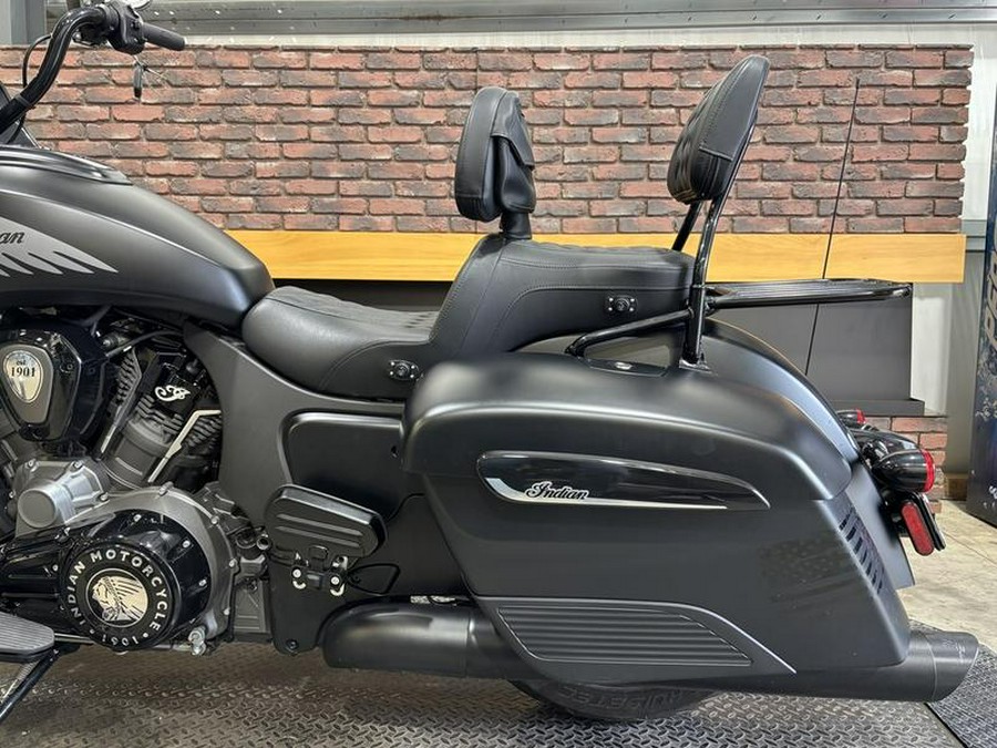 2020 Indian Motorcycle® Challenger Dark Horse Thunder Black Smoke