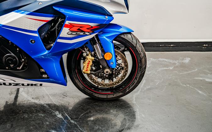 2012 Suzuki Motor of America Inc. GSX-R1000™