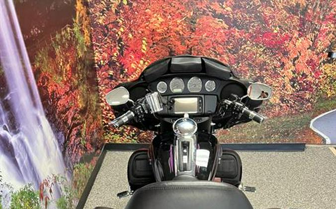 2017 Harley-Davidson Tri Glide® Ultra