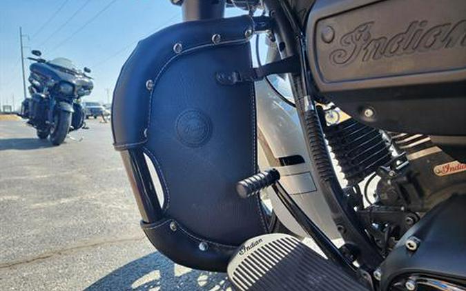 2020 Indian Motorcycle Chieftain® Dark Horse® Icon Series