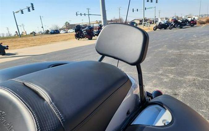 2020 Indian Motorcycle Chieftain® Dark Horse® Icon Series