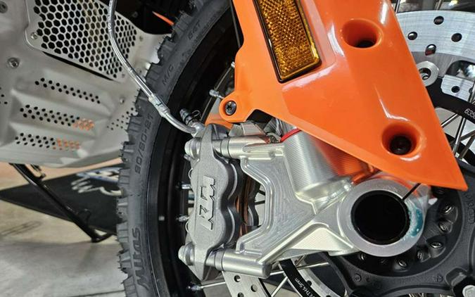 2027 KTM Adventure 890 R Rally