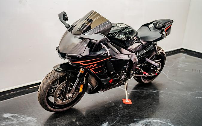 2017 Yamaha Motor Corp., USA YZF-R1