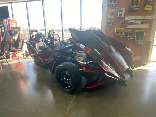 2020 Slingshot R Review (12 Fast Facts on 3 Wheels)