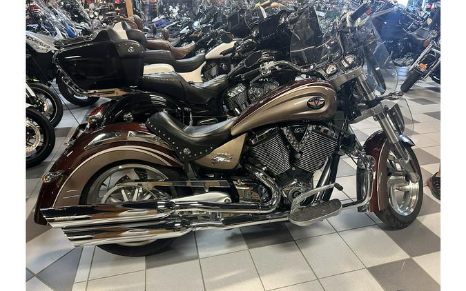 2006 Victory Motorcycles KingPin, 49ST, SED/SBEIGE