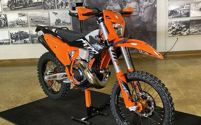 2025 KTM 300 XC-W HARDENDURO