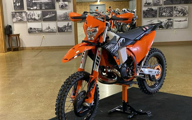 2025 KTM 300 XC-W HARDENDURO