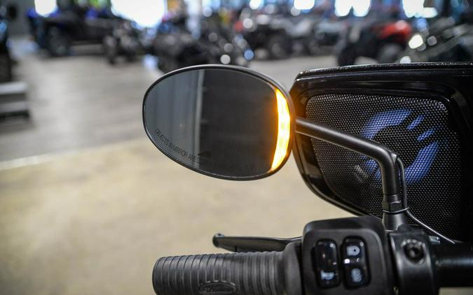 2026 Indian Motorcycle Chieftain® PowerPlus Dark Horse with 112 and PowerBand Audio Package