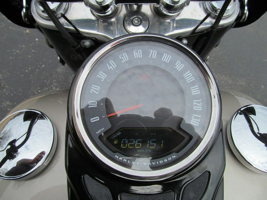 2018 Harley-Davidson FLHCS - Softail Heritage Classic 114