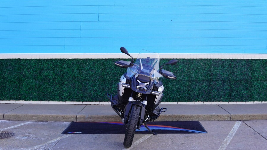 2026 BMW Motorrad R 1300 GS Adventure