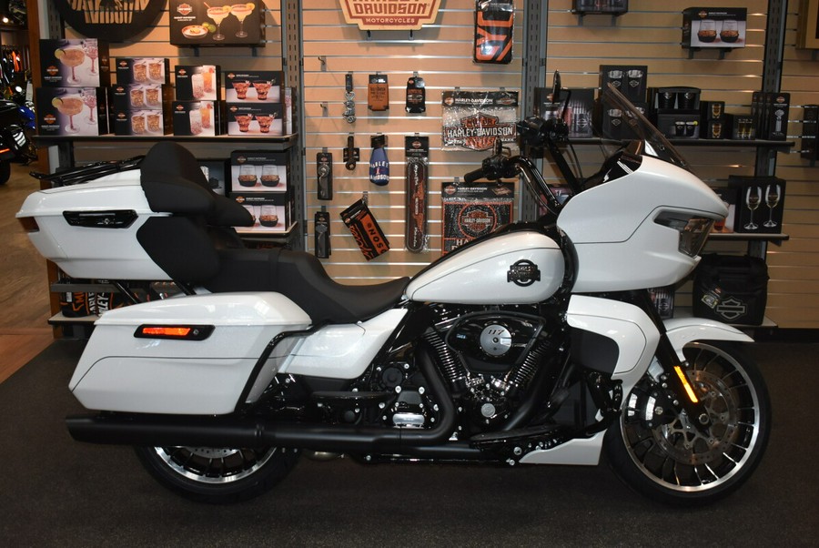 FLTRXL 2026 Road Glide Limited