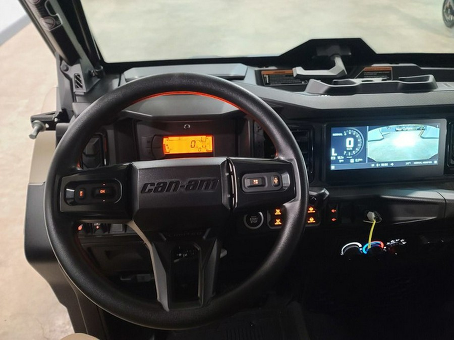 2026 Can-Am Defender MAX Limited HD11