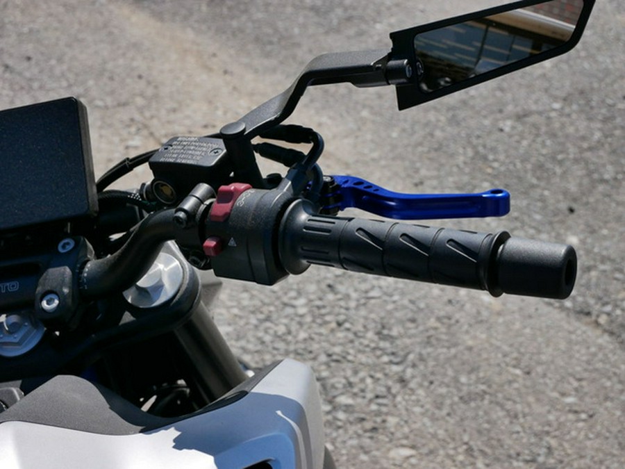 2023 CFMOTO 300 NK