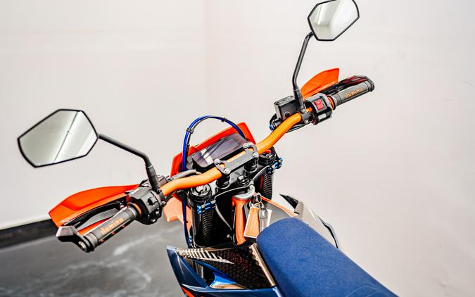2026 KTM 690 SMC R